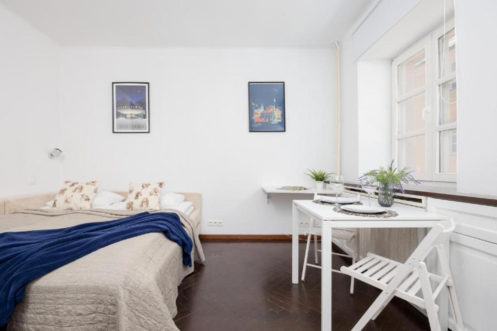 Cozy Old Town Apartment وارسو المظهر الخارجي الصورة